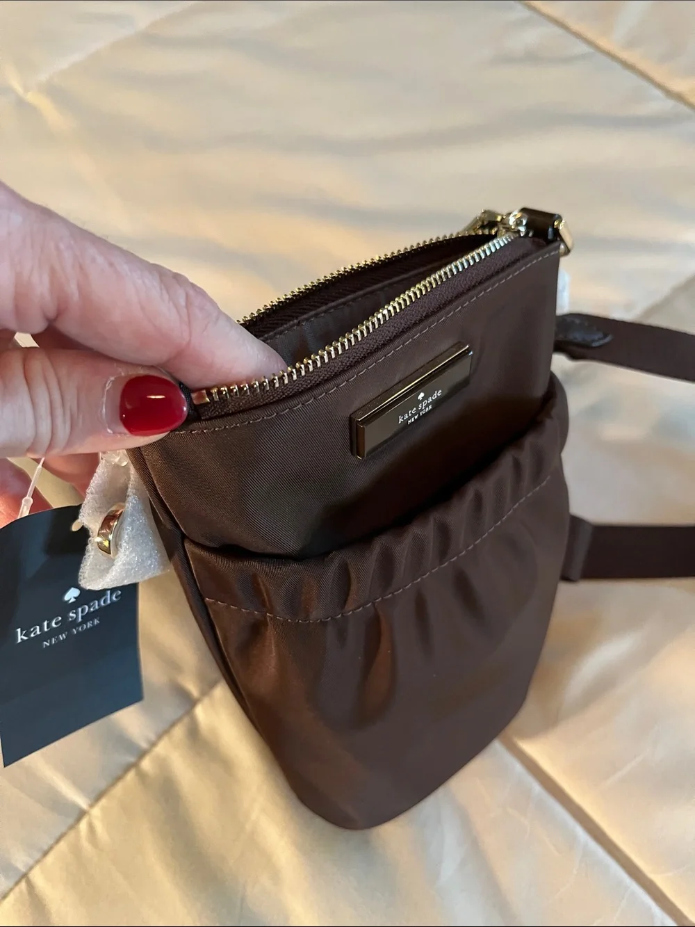Kate Spade, New York Crossbody, Perfect Size Phone, Credit Card &/Or Wallet - Picture 8 of 10